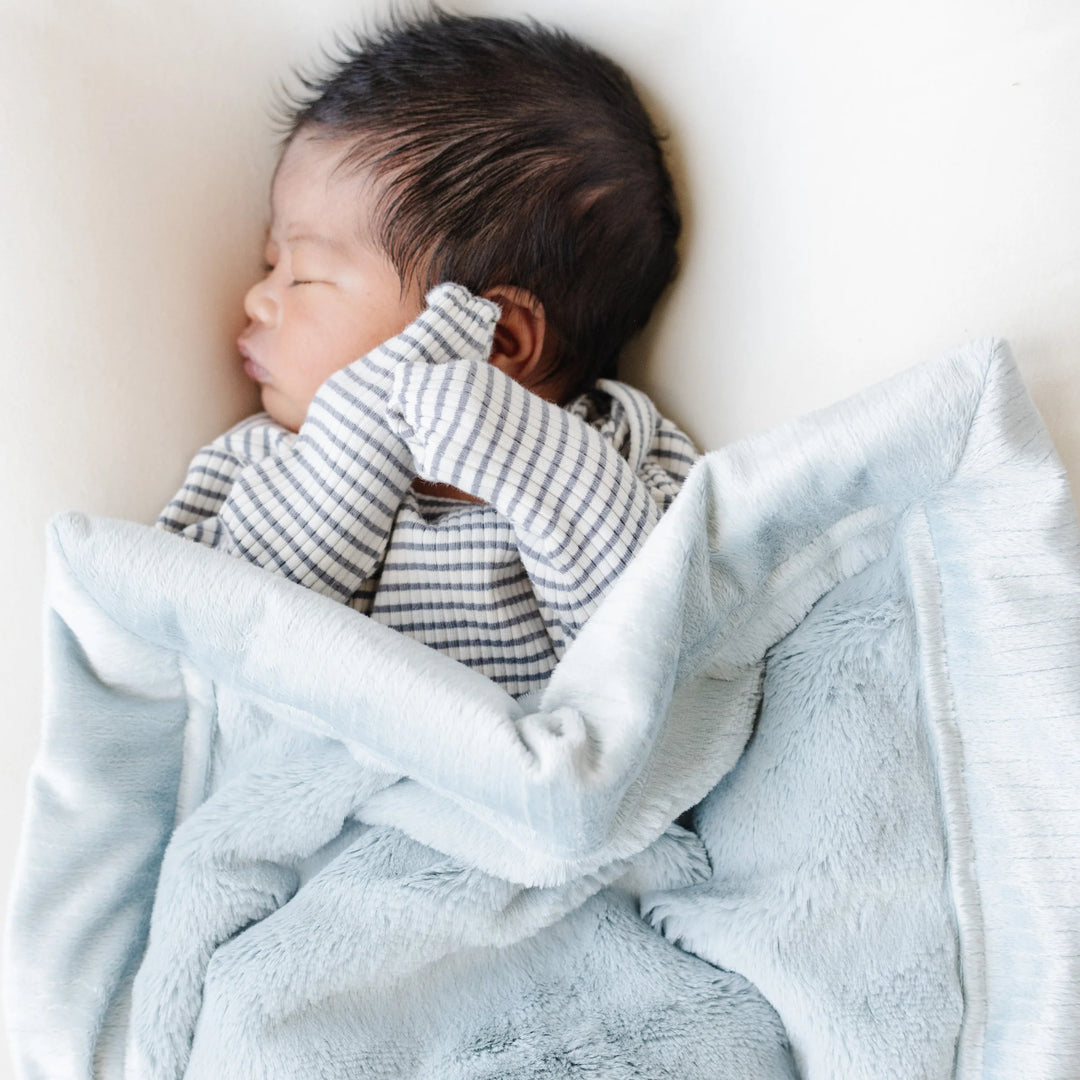 SARANONI Lush Mini Blanket • Chambray