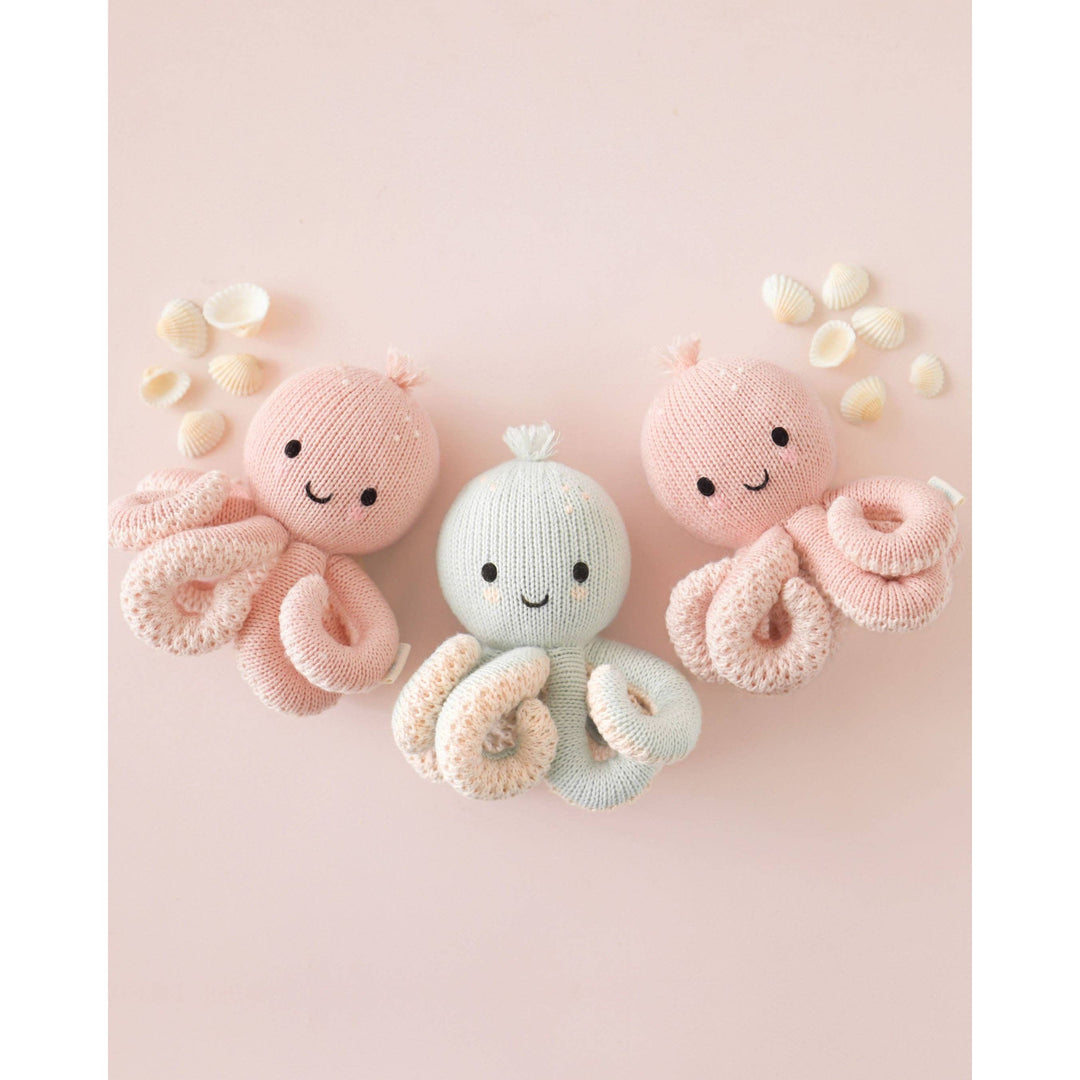 CUDDLE + KIND Baby octopus • soft coral pink