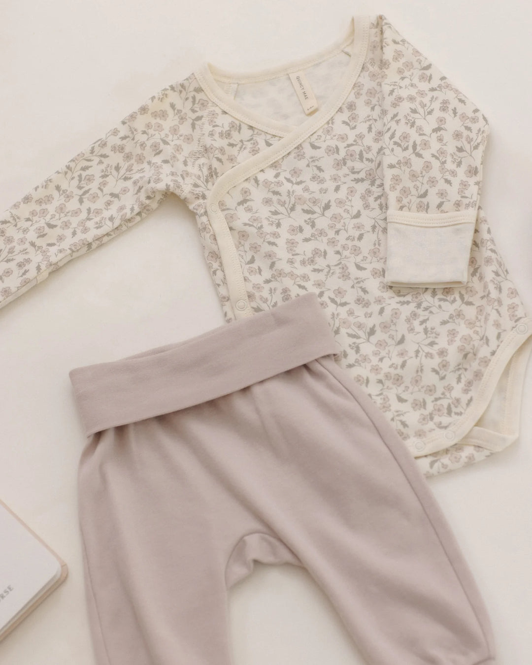 ORGANIC Side Snap Bodysuit + Pant Set Floret