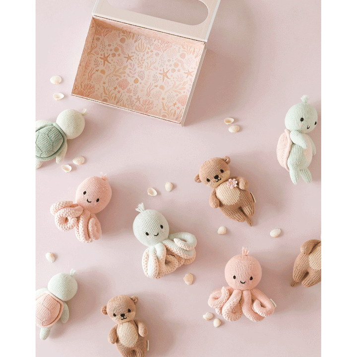 CUDDLE + KIND Baby octopus • soft coral pink