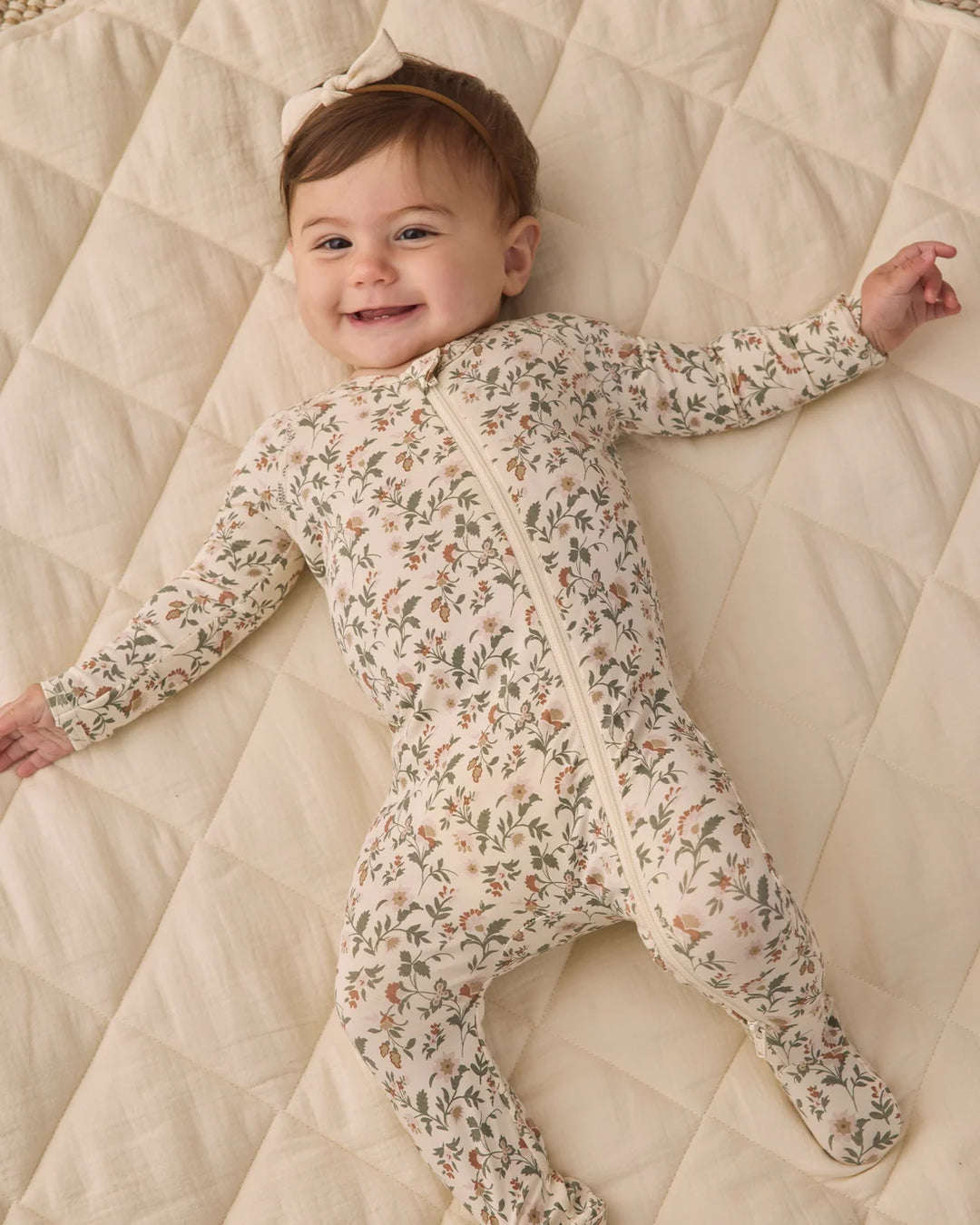 Bamboo Zip Footie Holiday Floral