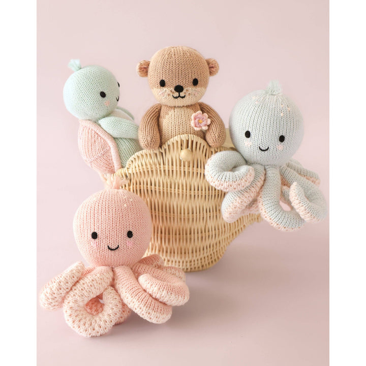 CUDDLE + KIND Baby octopus • soft coral pink