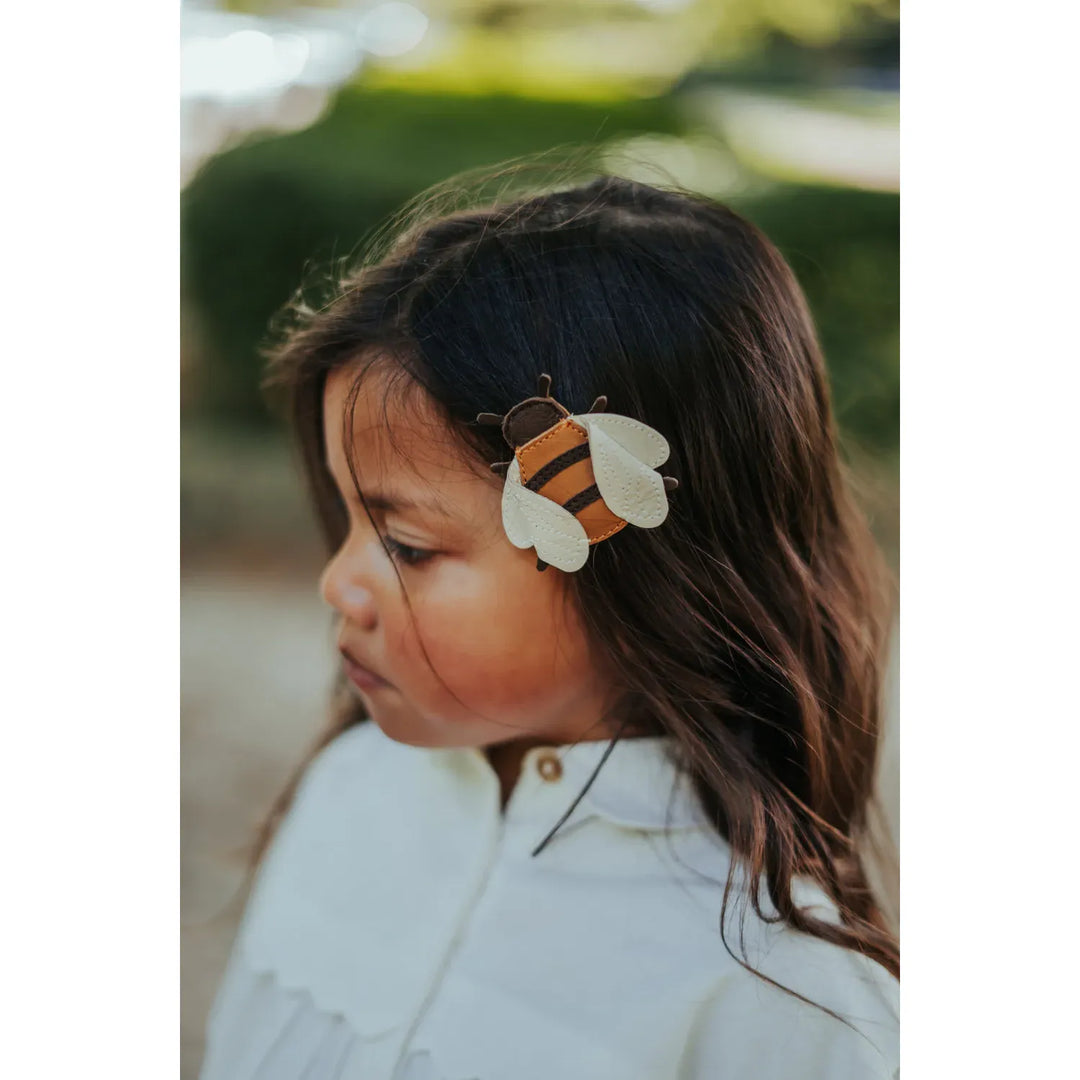 Donsje Zaza Sky Leather Bee Clip • Camel