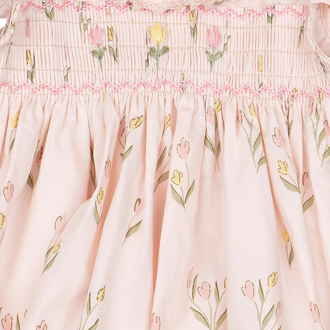 Smock Flutter Set Dancing Tulips