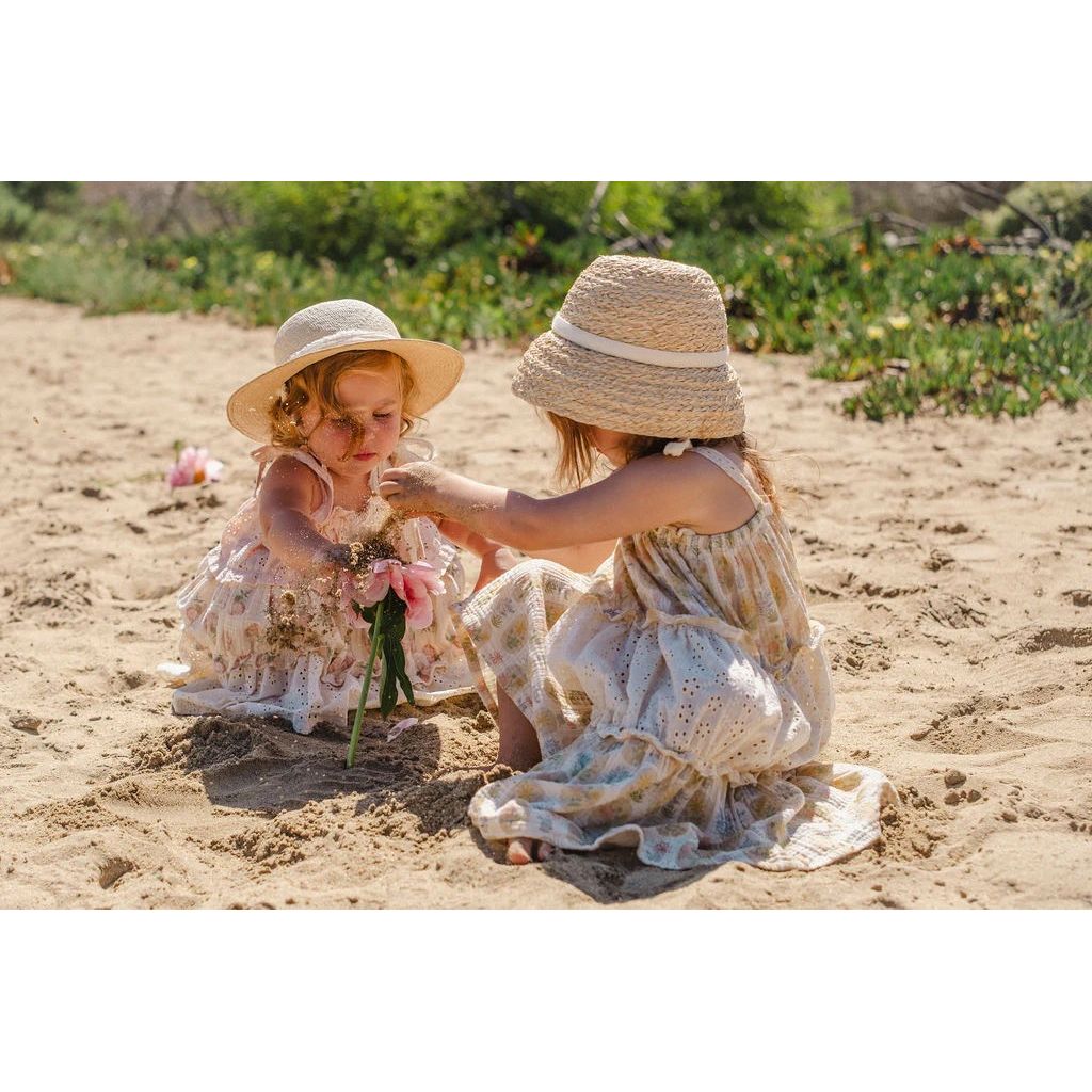Amber Dress Early Blooms