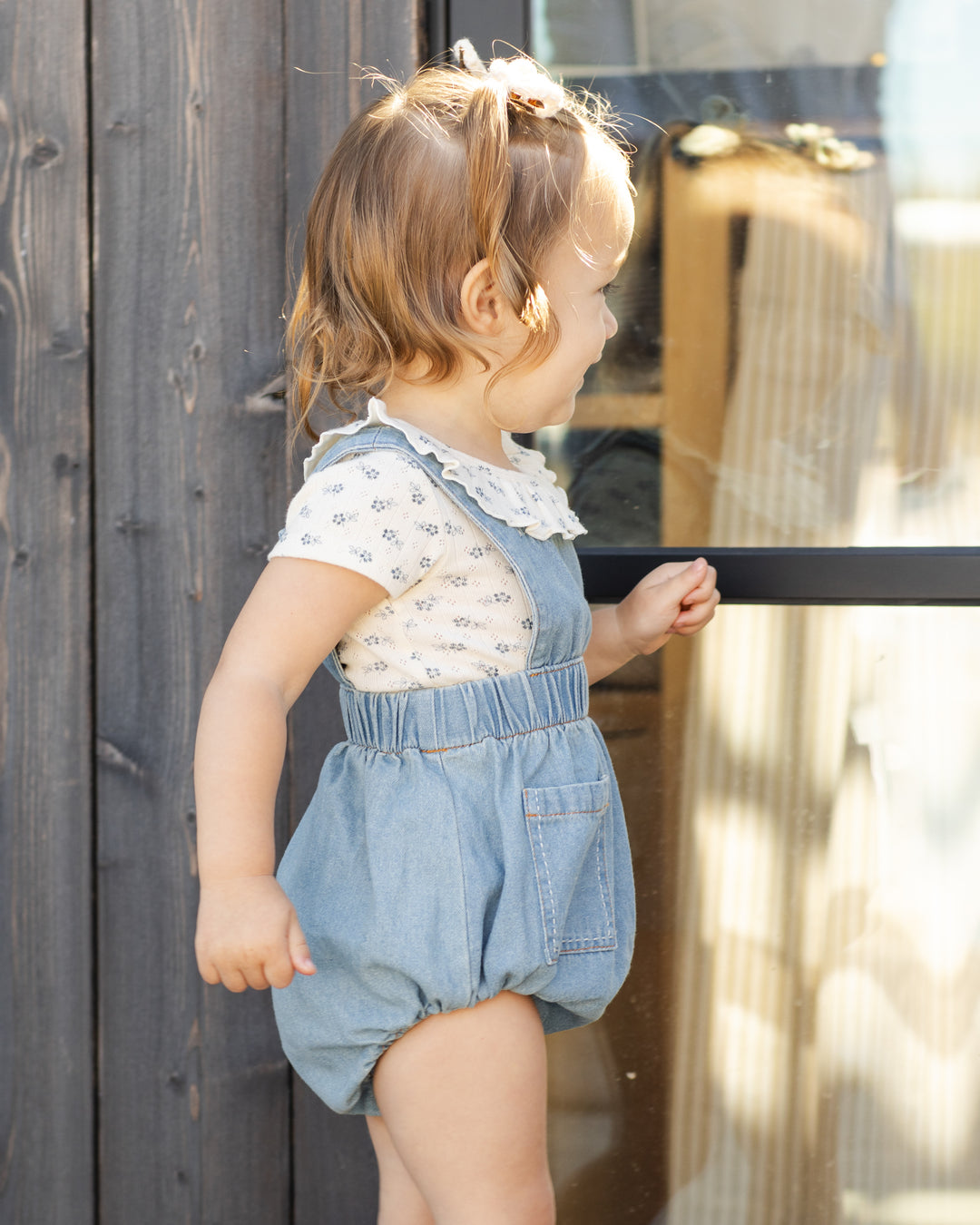 RYLEE + CRU Ruffle Collar Bodysuit || Blue Ditsy