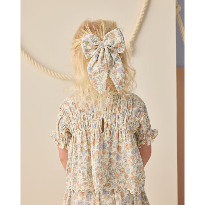 Oversized Bow || Bloom