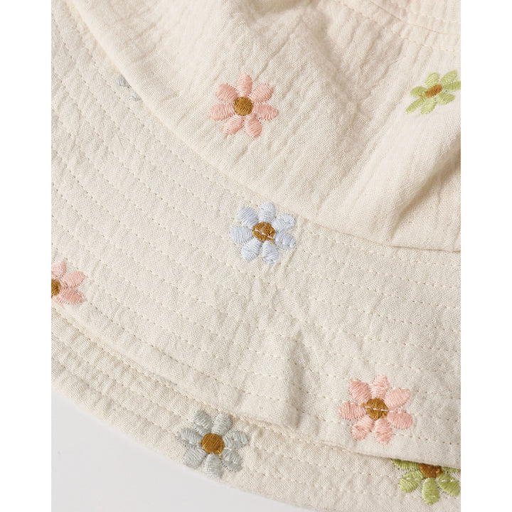 Bucket Hat || Embroidered Daisies
