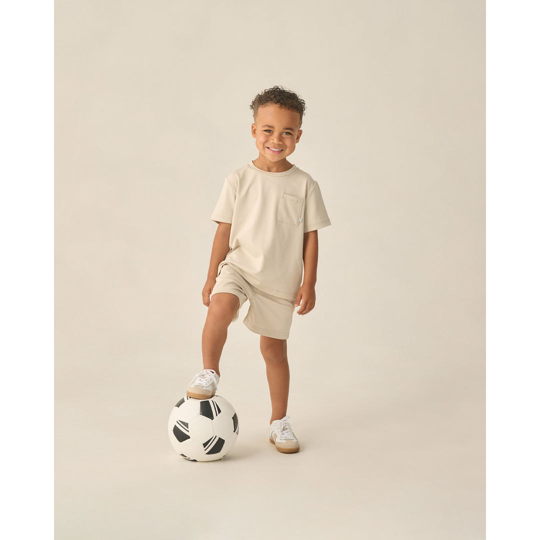 Oceanside Tech Short || Heathered Pebble