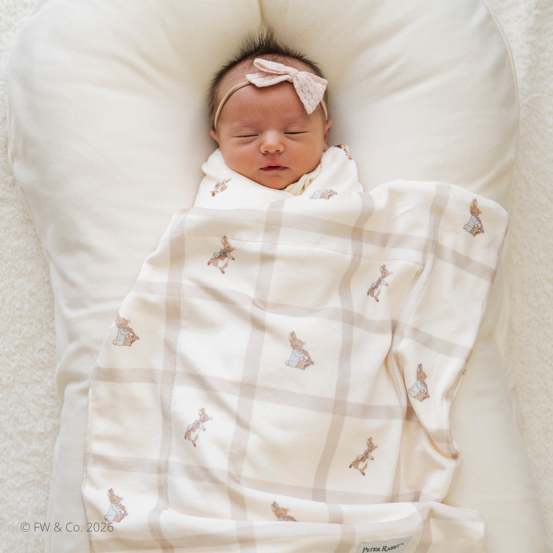 PETER RABBIT™ MINKY LUXE MINI BLANKET
