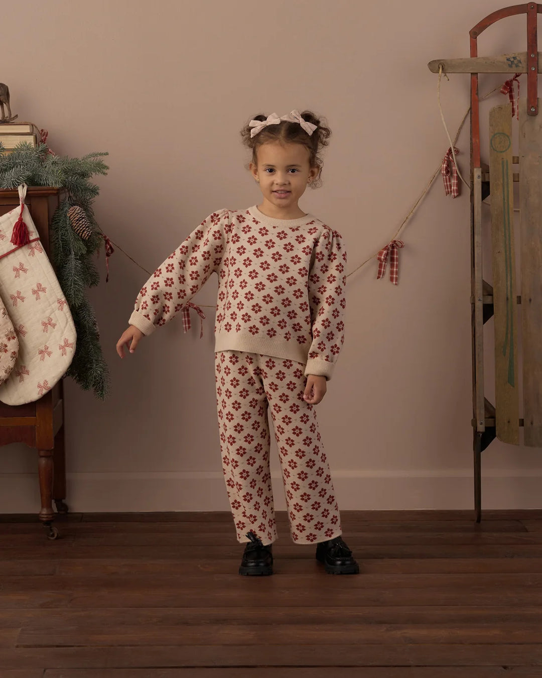 Jacquard Knit Set Poinsettia