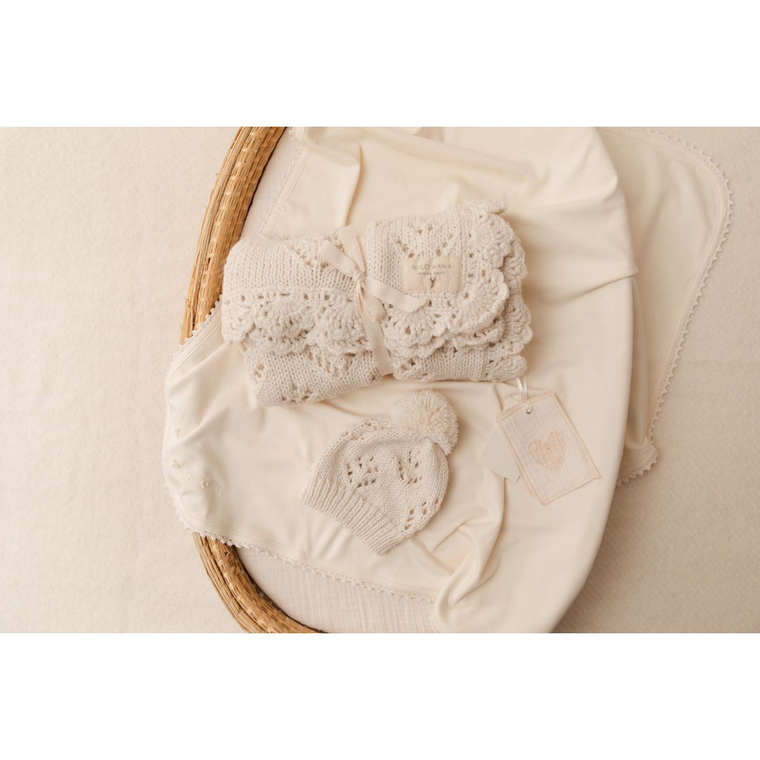WILD WAWA Knitted Blanket W/Crochet Trim - Natural